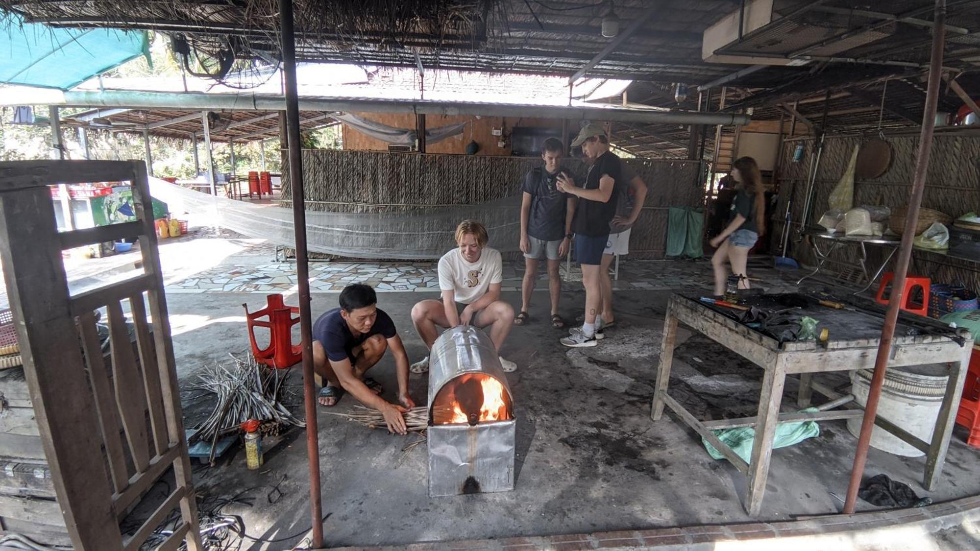 อโดรา เซ็นทรัล พาร์ค Hostel เกิ่นเทอ ภายนอก รูปภาพ