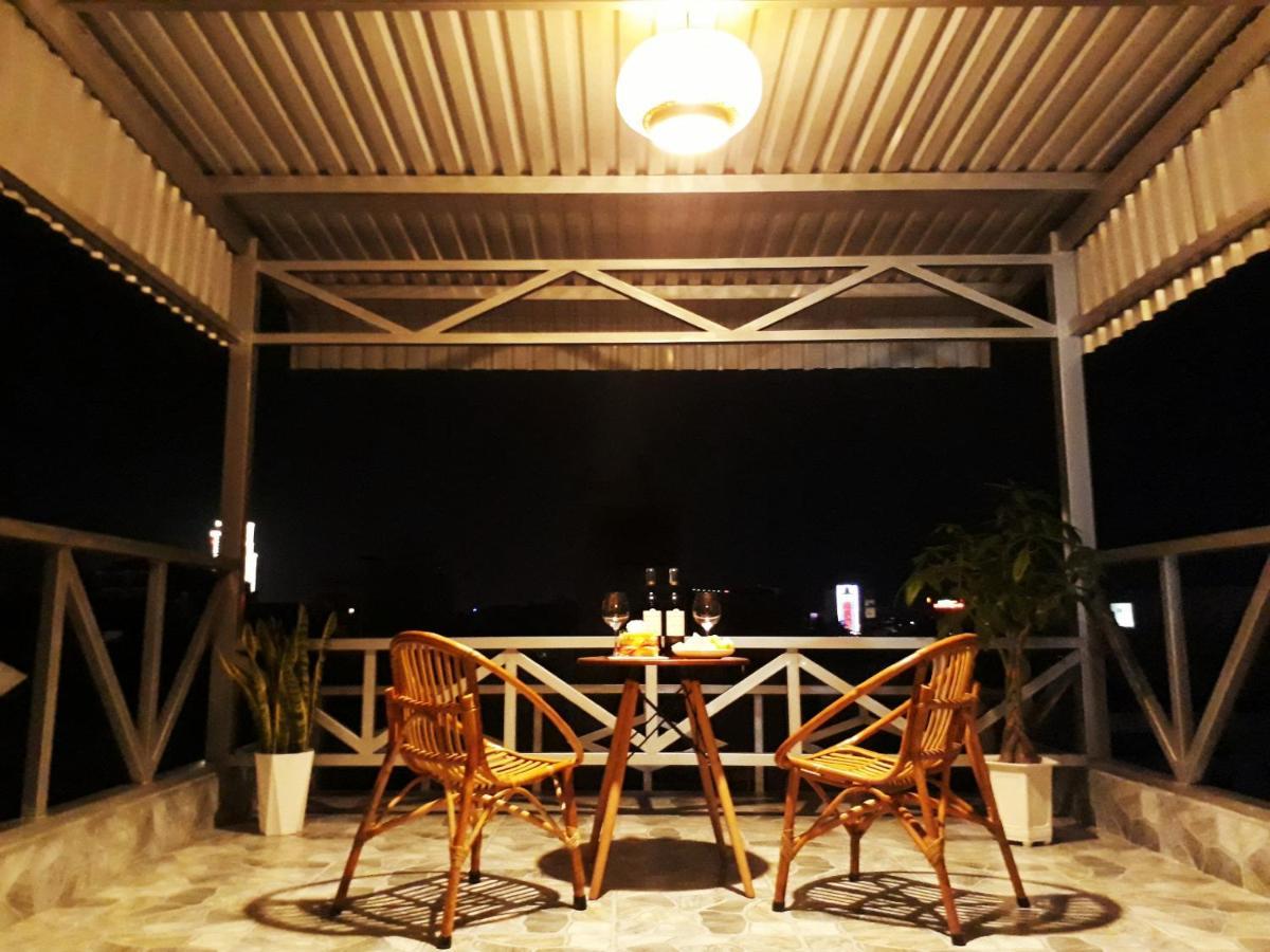 อโดรา เซ็นทรัล พาร์ค Hostel เกิ่นเทอ ภายนอก รูปภาพ