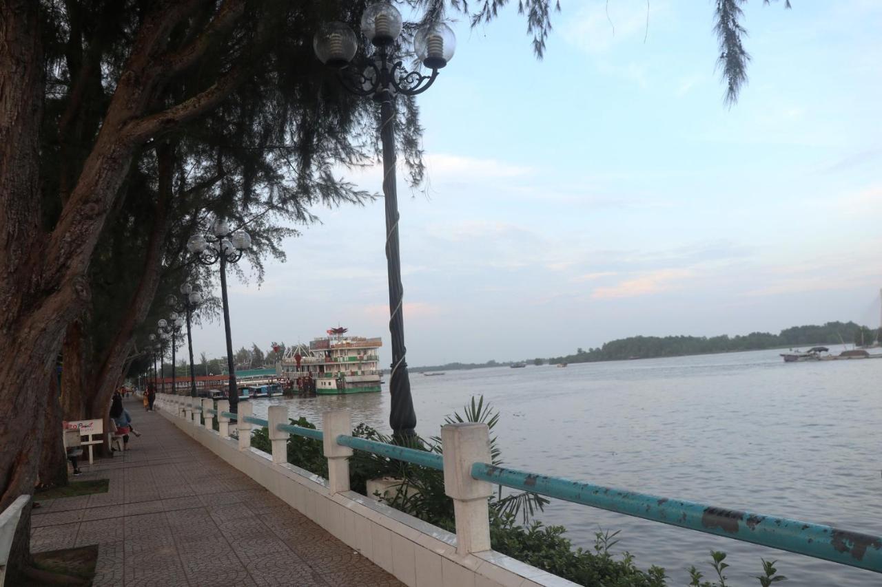 อโดรา เซ็นทรัล พาร์ค Hostel เกิ่นเทอ ภายนอก รูปภาพ