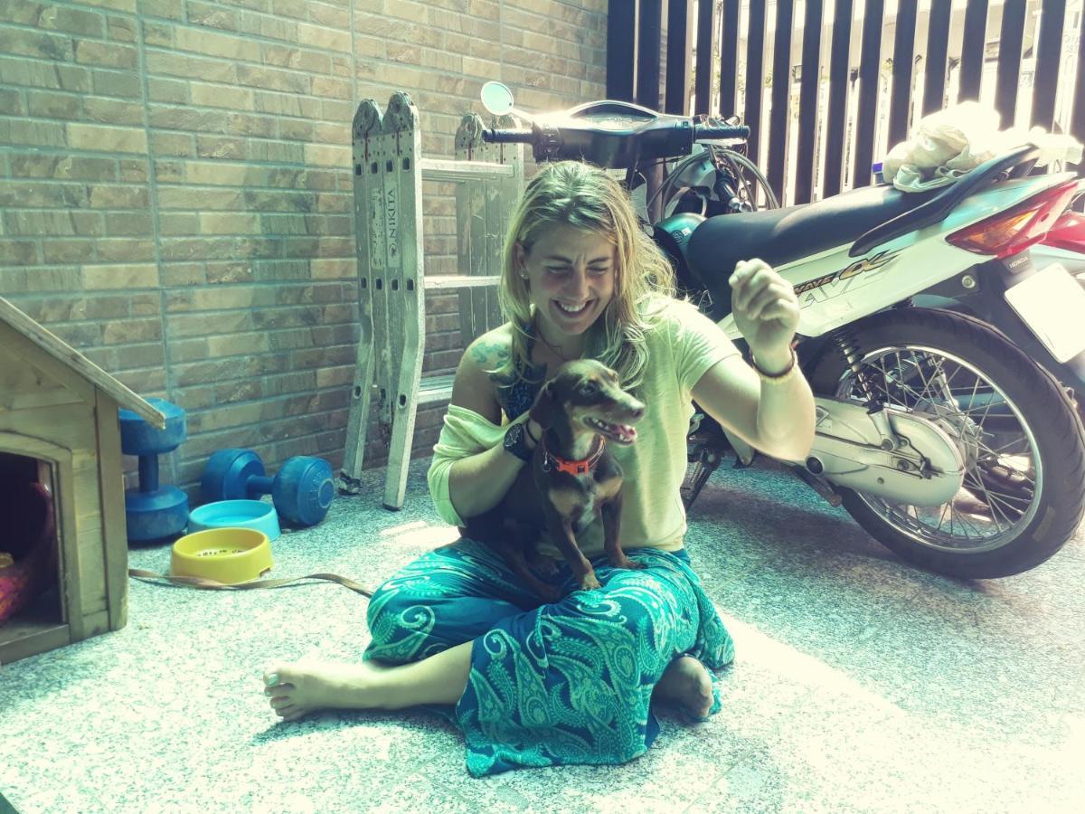 อโดรา เซ็นทรัล พาร์ค Hostel เกิ่นเทอ ภายนอก รูปภาพ